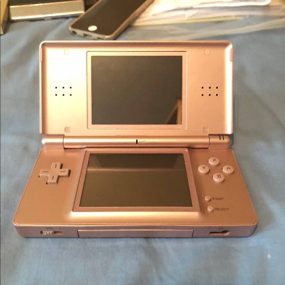 Nintendo DS lite rose gold pink used